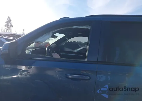 2025 Cadillac Escalade Sport Platinum из США, поврежденный, VIN 1GYS9GRL1SR329853